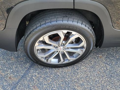 Used 2021 GMC Terrain SLT AWD/4WD image 13