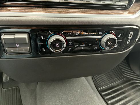 Used 2026 Chevrolet Silverado 1500 LT image 16