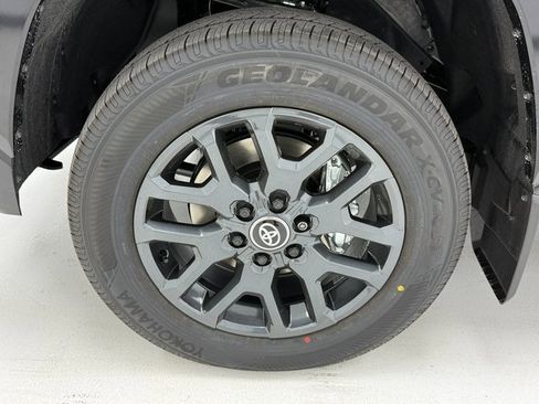 New 2026 Toyota Tundra Platinum image 7