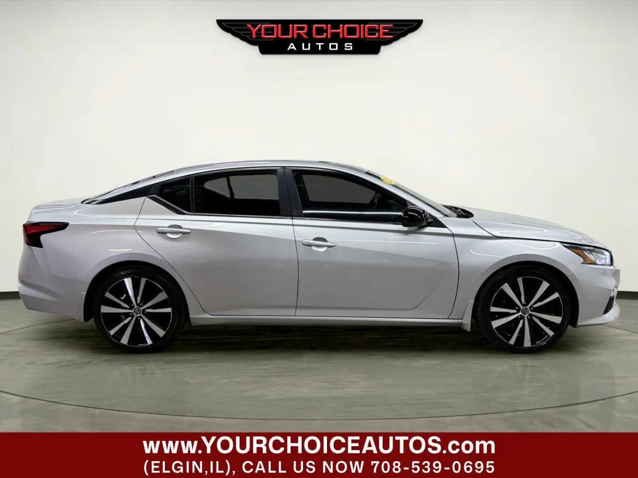 Used 2021 Nissan Altima 2.5 SR w/ SR Premium Package FWD image 8