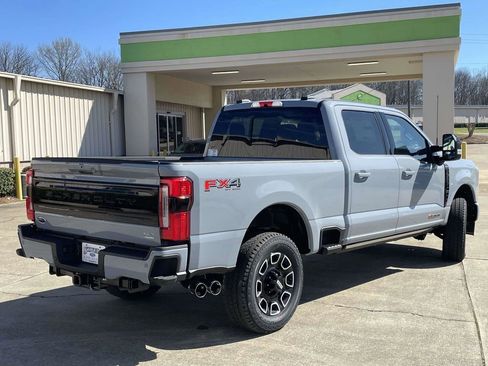 New 2026 Ford F250 Platinum AWD/4WD image 3