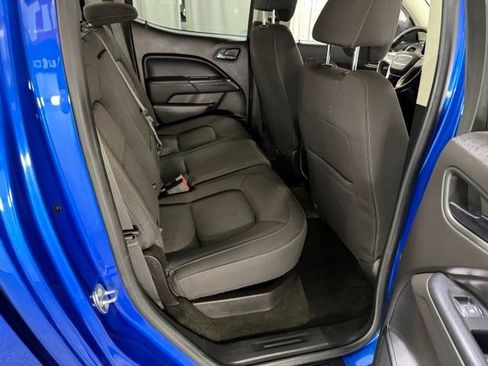 Used 2018 GMC Canyon SLE w/ SLE Convenience Package AWD/4WD image 8