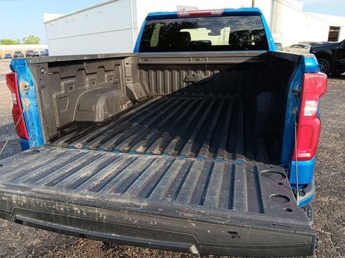 Used 2022 Chevrolet Silverado 1500 RST AWD/4WD image 7
