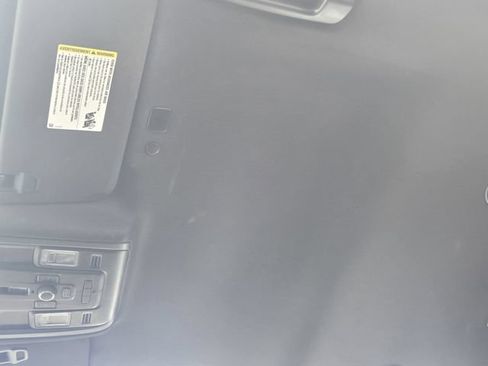 Used 2023 Chevrolet Suburban High Country AWD/4WD image 24