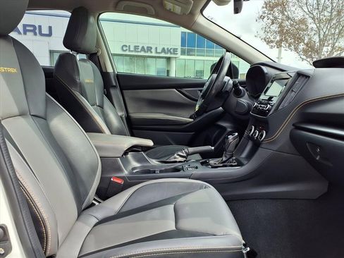 Used 2022 Subaru Crosstrek 2.5i Sport w/ Popular Package #3 image 12