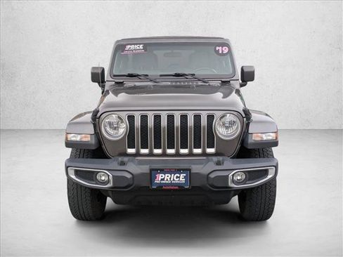 Used 2019 Jeep Wrangler Unlimited Sahara w/ Cold Weather Group image 2