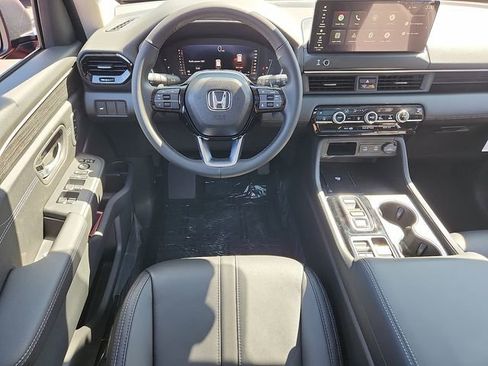 New 2026 Honda Pilot Touring image 11