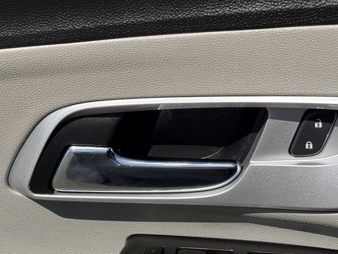 Used 2014 Chevrolet Equinox LS FWD image 18