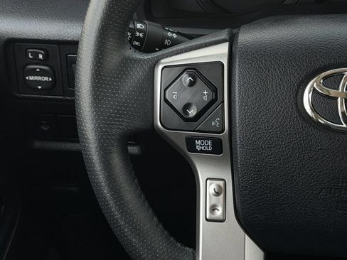 Used 2020 Toyota 4Runner SR5 Premium w/ Moonroof Package AWD/4WD image 14
