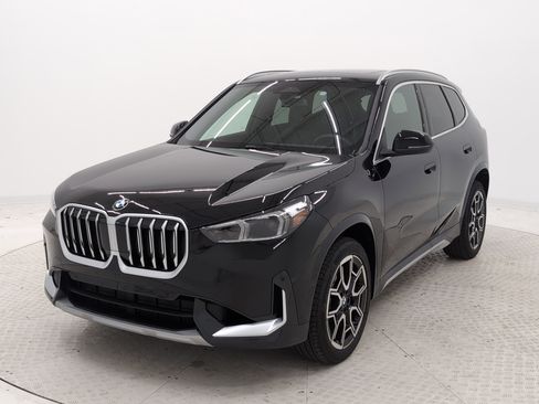 New 2025 BMW X1 xDrive28i w/ Convenience Package image 4