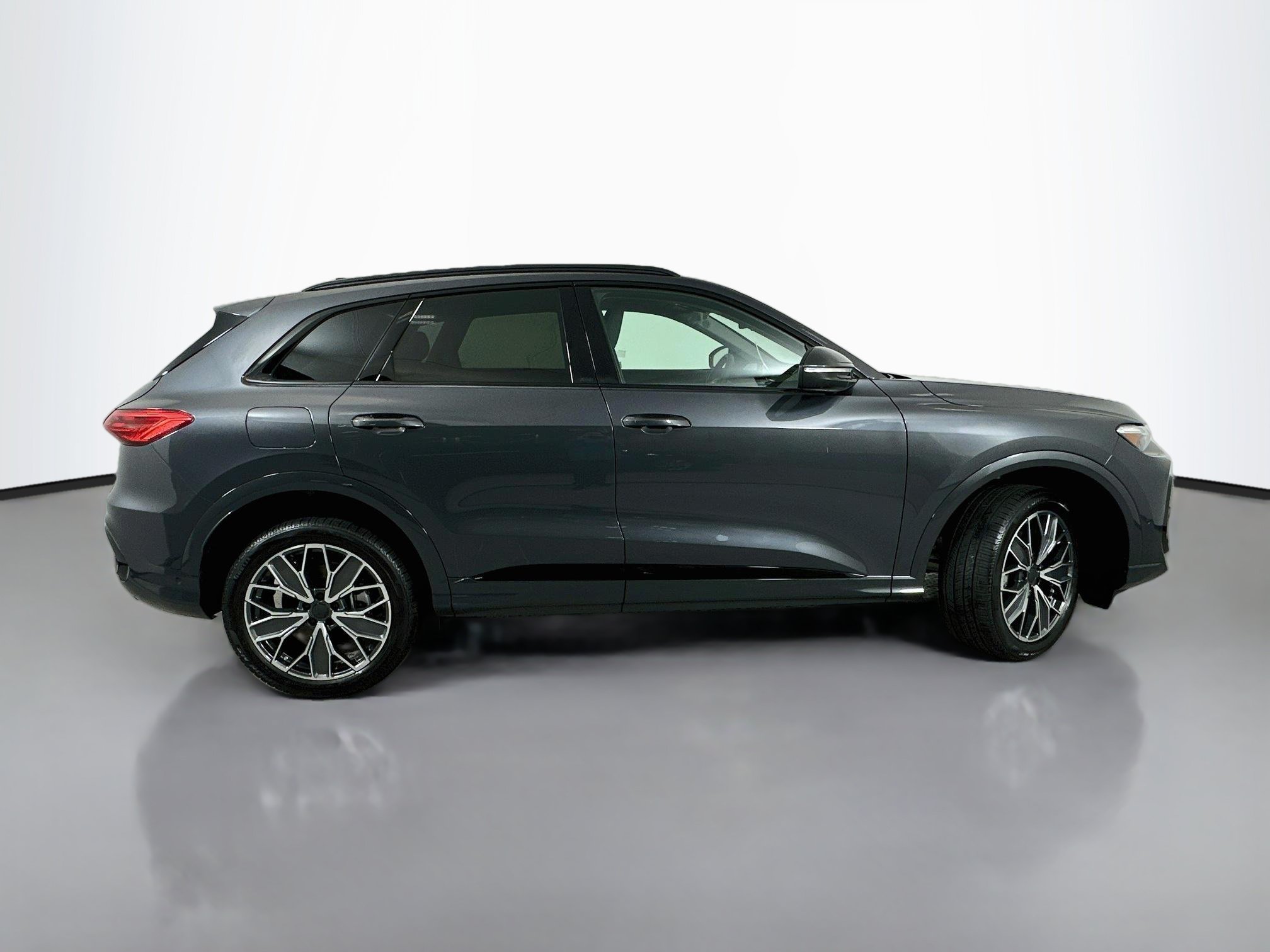 New 2026 Audi Q5 Premium Plus AWD/4WD image 8