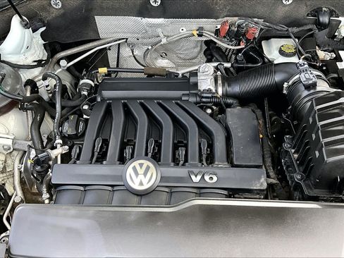 Used 2020 Volkswagen Atlas Cross Sport SEL Premium w/ Cross Sport MDO Package AWD/4WD image 33