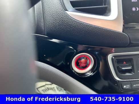 Used 2017 Honda Pilot Touring image 18