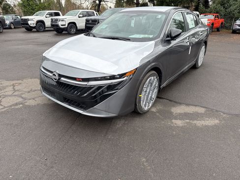 New 2026 Nissan Sentra SR w/ SR Premium Package image 6