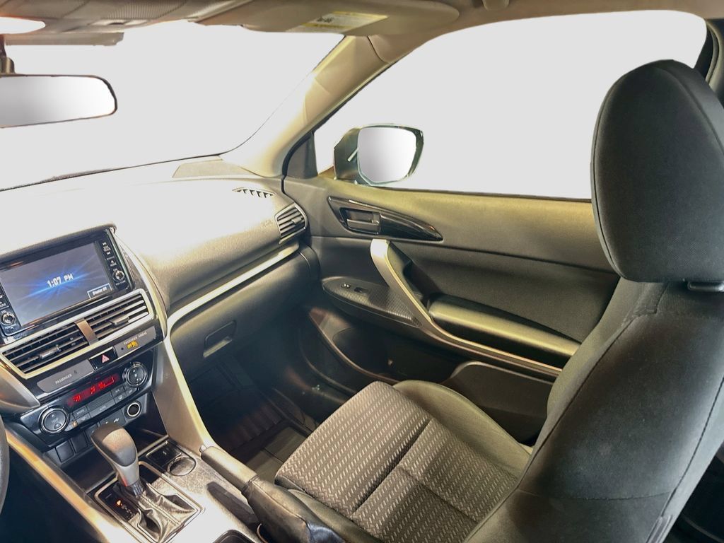 Used 2020 Mitsubishi Eclipse Cross ES FWD image 21