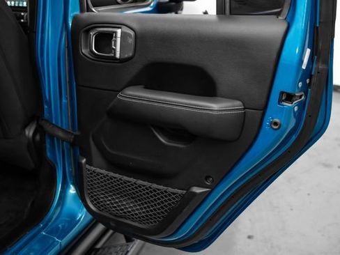 Used 2020 Jeep Wrangler Unlimited Sahara AWD/4WD image 36
