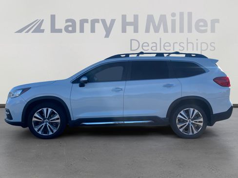 Used 2019 Subaru Ascent Touring w/ Popular Package #2A image 2