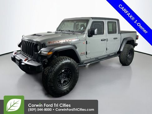 Used 2022 Jeep Gladiator Mojave w/ Cold Weather Group AWD/4WD image 5