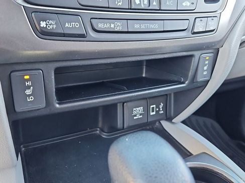 Used 2017 Honda Ridgeline RTL-T image 28