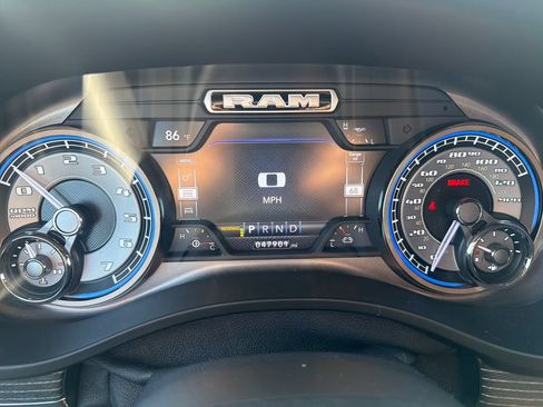 Used 2021 RAM 1500 Limited AWD/4WD image 16