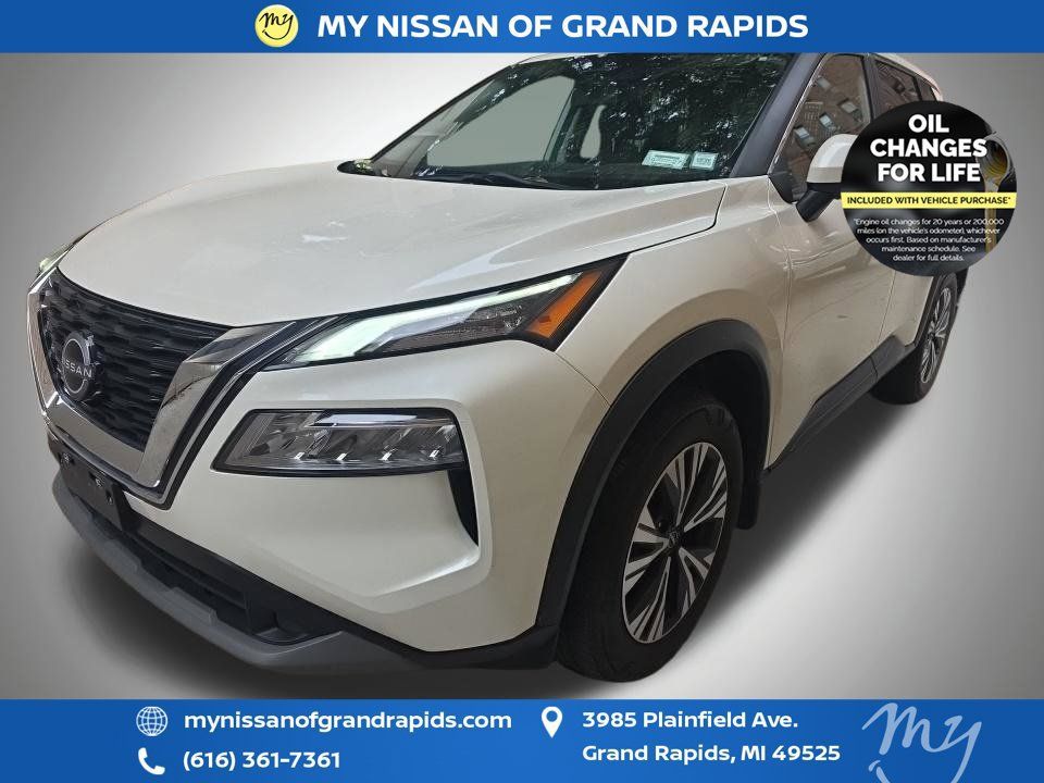 Used 2023 Nissan Rogue SV AWD/4WD image 4