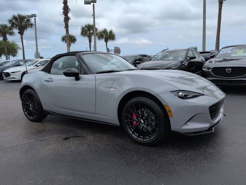 New 2026 MAZDA MX-5 Miata Club w/ Brembo/BBS Recaro Package RWD image 2
