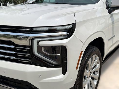 Certified 2025 Chevrolet Suburban Premier RWD image 10