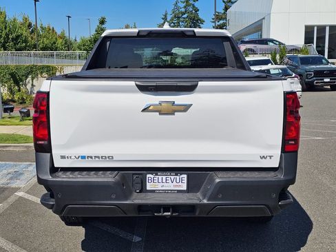 Used 2024 Chevrolet Silverado EV W/T AWD/4WD image 4