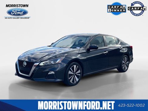Used 2022 Nissan Altima 2.5 SV image 1