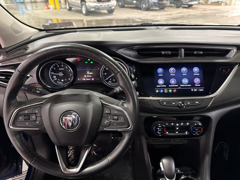 Used 2023 Buick Encore GX Essence w/ Experience Buick Package AWD/4WD image 3
