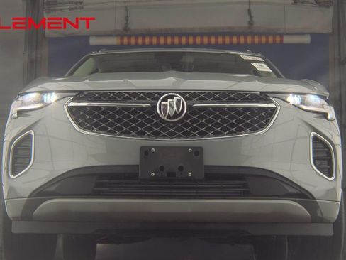 Used 2023 Buick Envision Avenir image 2