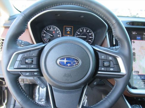 Used 2020 Subaru Outback Touring XT image 23