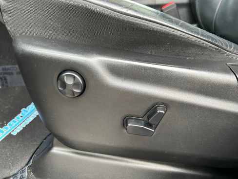 Used 2019 Jeep Grand Cherokee Limited w/ Trailer Tow Group IV image 21