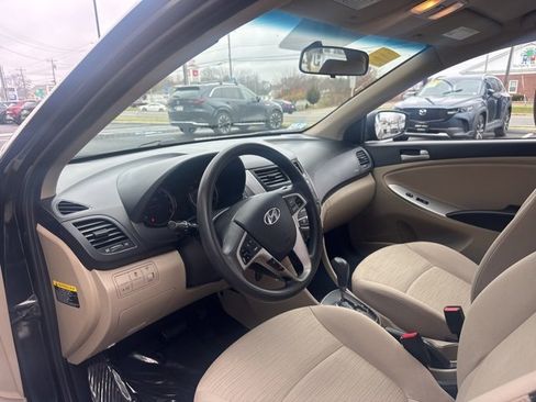 Used 2017 Hyundai Accent Value Edition image 9