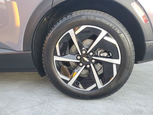 New 2026 Chevrolet Equinox EV LT image 5