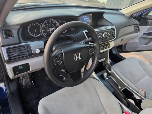 Used 2013 Honda Accord LX image 26