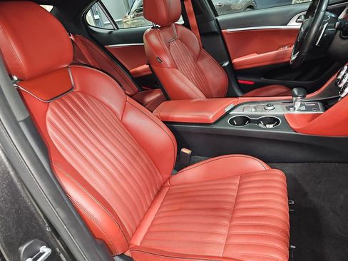 Used 2023 Genesis G70 2.0T w/ Sport Prestige Package image 13