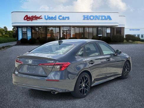 Used 2024 Honda Civic Sport image 5