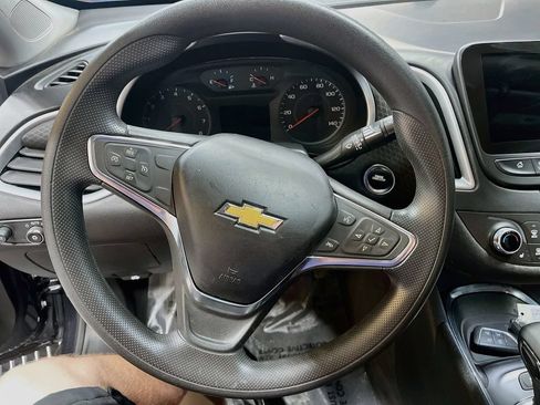Used 2023 Chevrolet Malibu LT w/ Driver Confidence Package FWD image 11