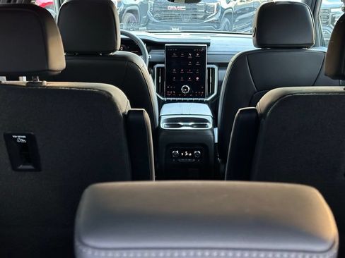 New 2026 GMC Acadia Elevation w/ Black Edition FWD image 9