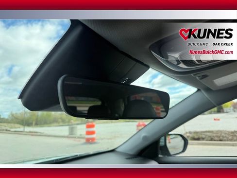 Used 2025 Hyundai Kona Limited AWD/4WD image 21