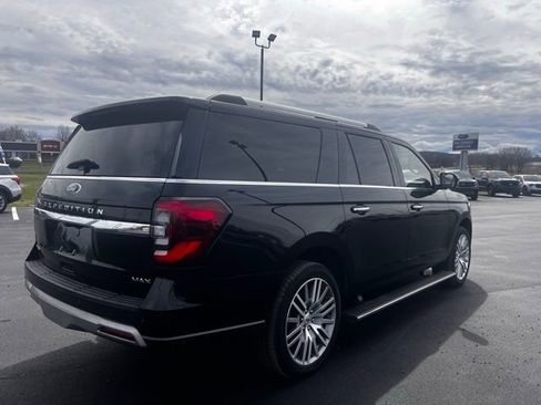 Used 2022 Ford Expedition Max Limited image 7