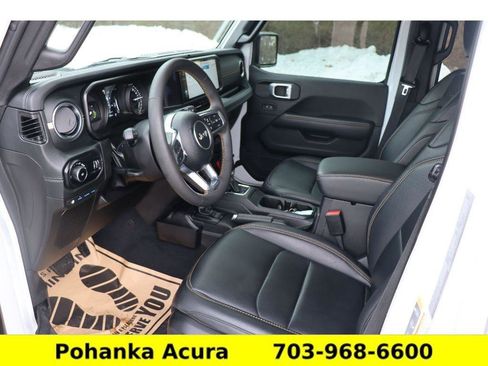 Used 2024 Jeep Wrangler Sahara w/ Technology Group image 20
