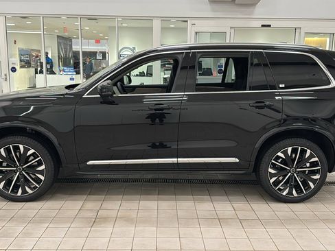 Used 2026 Volvo XC90 B6 Plus w/ Protection Package Premier image 8