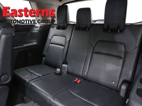 Used 2023 Nissan Pathfinder SL w/ SL Premium Package image 27
