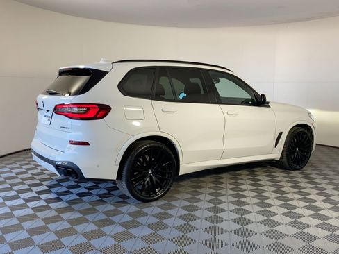 Used 2022 BMW X5 sDrive40i w/ M Sport Package image 7