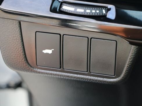 Used 2026 Honda CR-V Sport Touring image 22