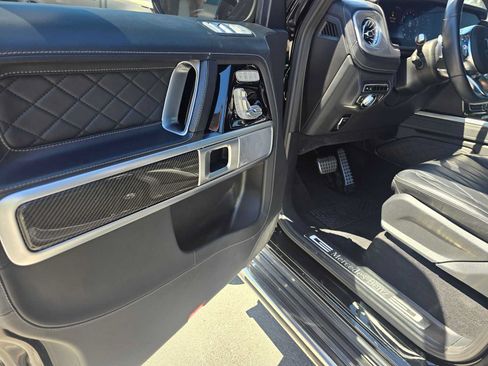 Used 2023 Mercedes-Benz G 550 image 21
