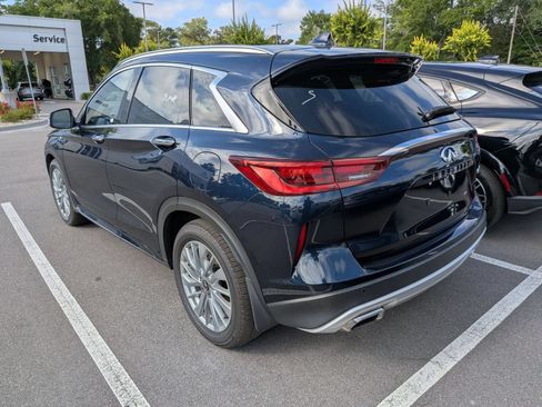Used 2023 INFINITI QX50 Luxe FWD image 4
