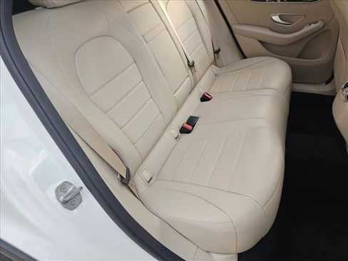 Certified 2019 Mercedes-Benz GLC 300 image 18